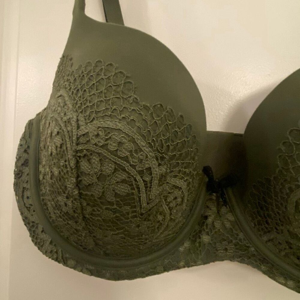Victoria’s Secret body by Victoria lined Demi bra size 36DD - Picture 4 of 7